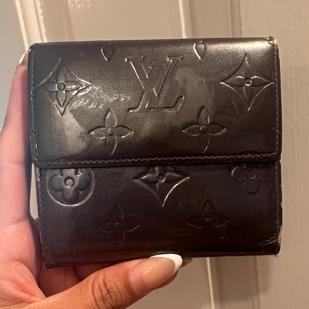 Louis Vuitton Vernis Elise Wallet Amarante